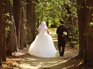 Groomsmen Attire: A Complete Guide to Dressing Your Best