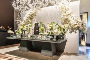 Black and White Wedding Theme Ideas for Timeless Style
